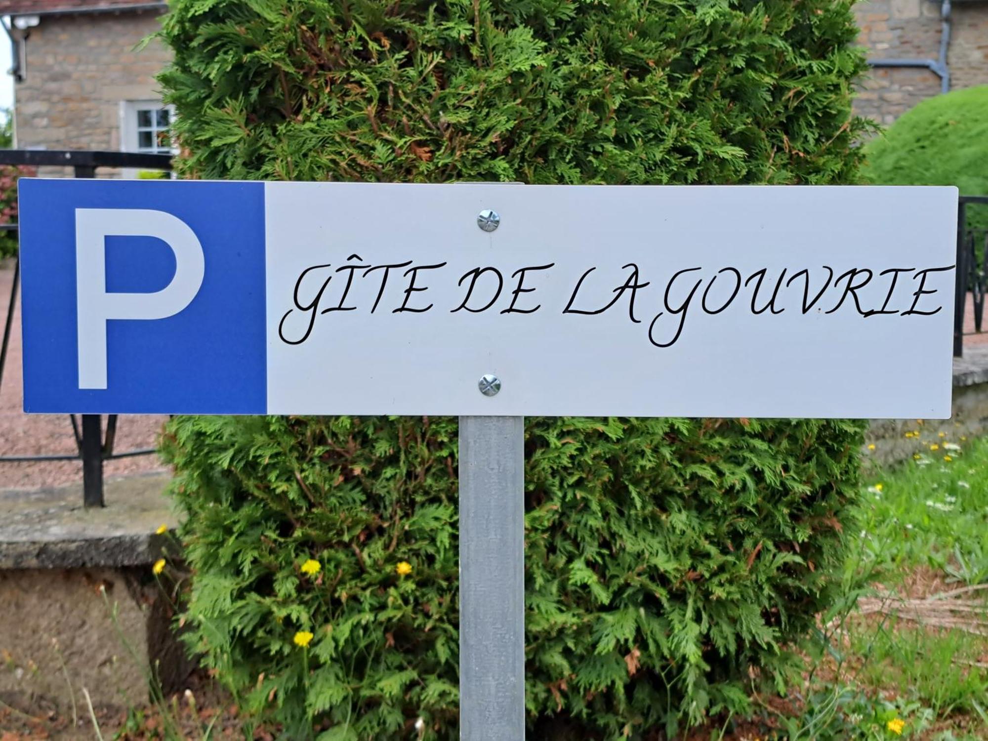 Gite De La Gouvrie Pacé 外观 照片